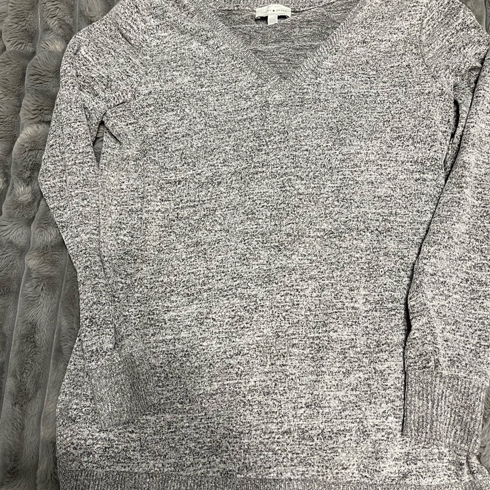 Lucky brand grey sweater